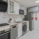 Casa Adelina Abranches Ii *