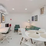 Casa Adelina Abranches Ii * Lisboa